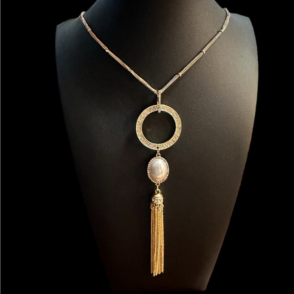 Gold Tone Fashion Necklace with Rhinestones and Pearl